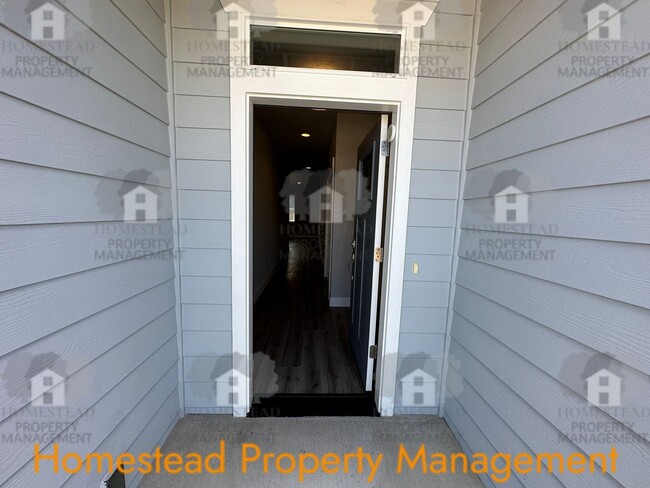 Photo - Happy Holidays from Homestead! Get 50% off one month of rent!