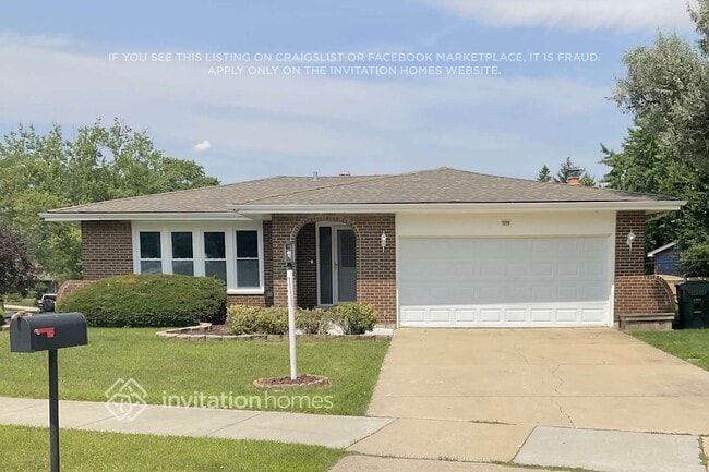 Building Photo - 15529 Orogrande Dr Rental