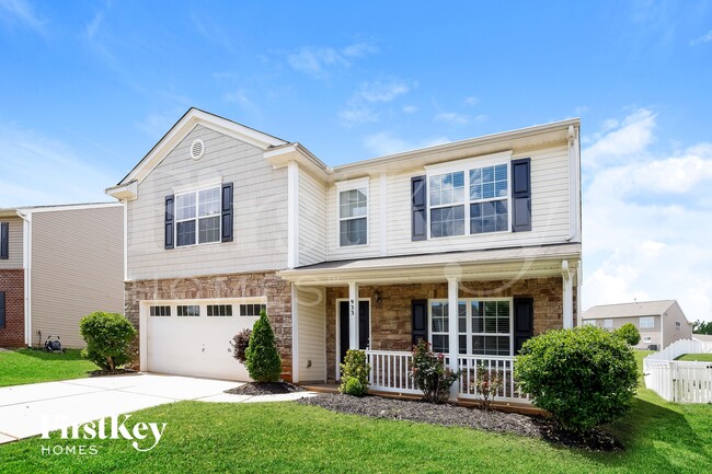 Photo - 933 Silverberry St