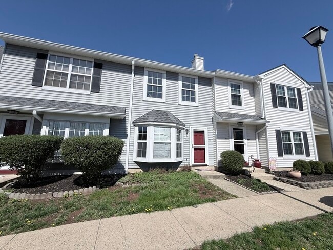 Photo - 171 Scobee Ln