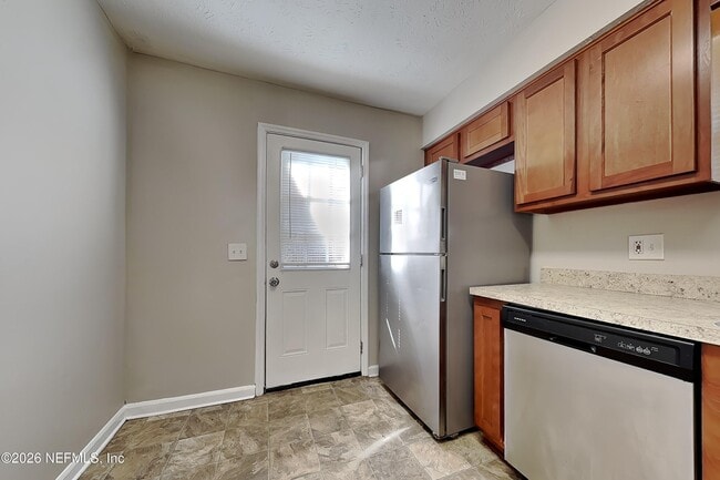 Photo - 2804 Canyon Ct