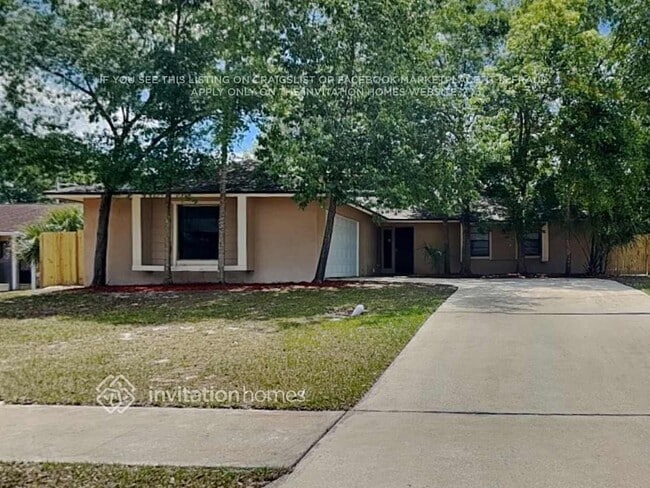 Building Photo - 851 Woodgate Trail