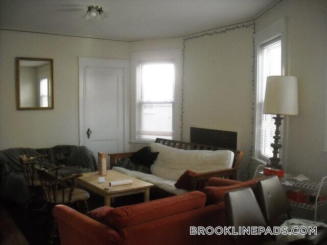 Building Photo - 785 Washington St Rental