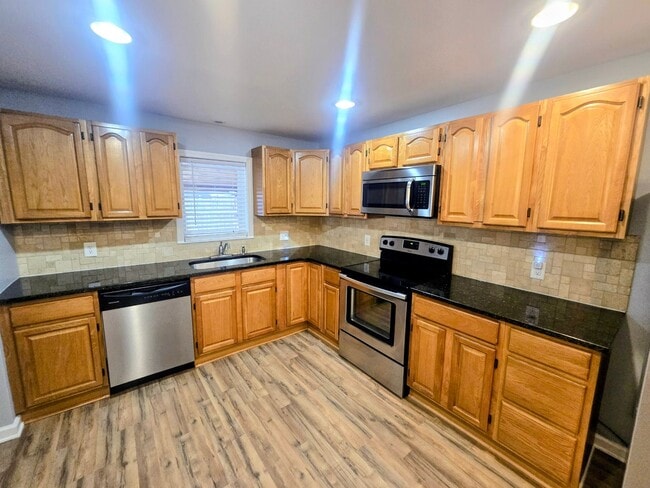 Photo - 1542 Washington St