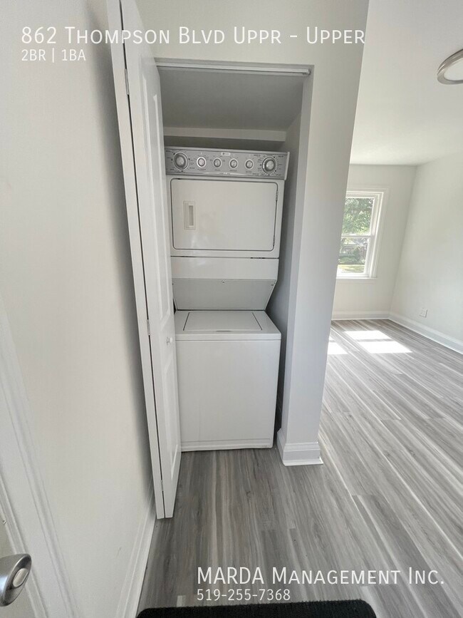 Photo - MODERN 2 BEDROOM/1 BATHROOM - EAST WINDSOR... Unit Upper