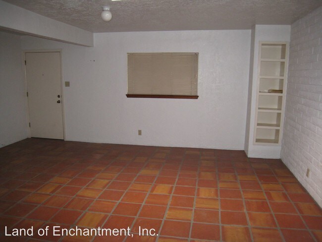 Photo - 5900 Marble Ave Unidad #212