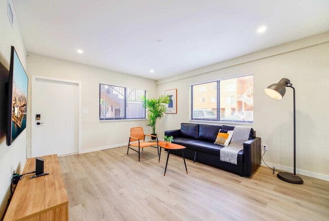 Photo - 700 SW 11th Ave Unit FL1-ID1022474P