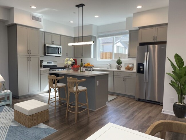 Photo - Luxury Condos in the Heart of Ventura with Ocean Views! Unit 1258