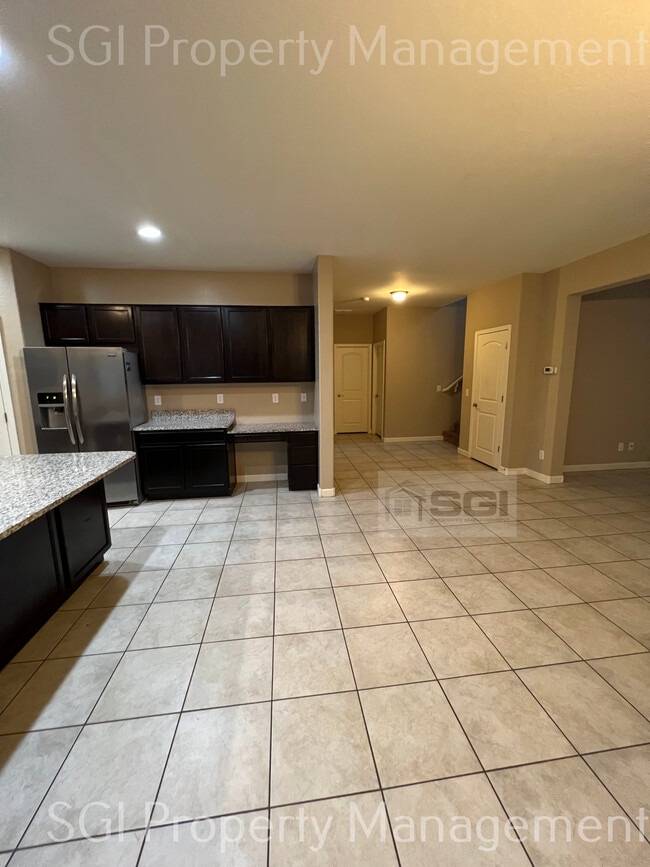 Photo - 9324 W Windsor Blvd