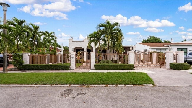 Photo - 2271 SW 25th St Unit 2271