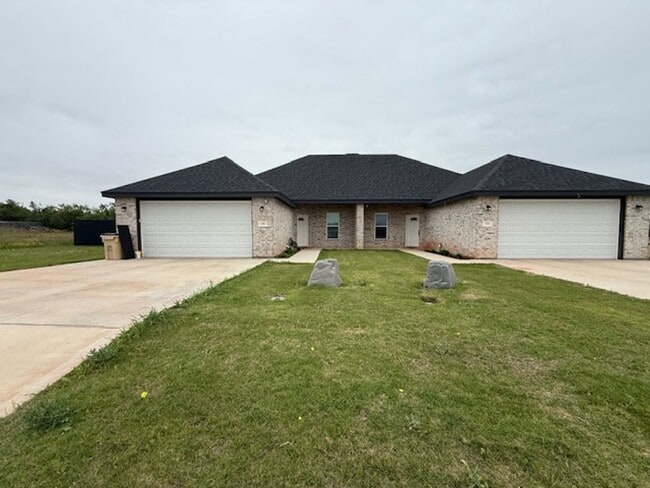 Building Photo - 136 Pedernales