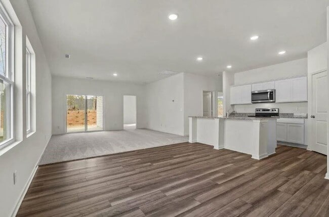 Photo - 316 Elijah St