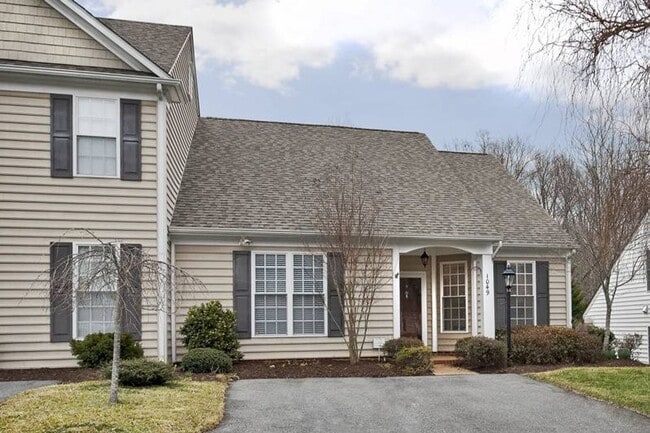 Building Photo - 1049 Bristlecone Ln