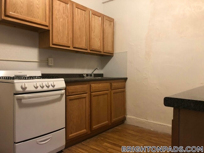 Photo - 1810 Commonwealth Ave Apartamento Unidad 1