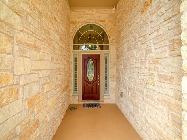Photo - Beautiful one story stone home in Estates at Settlers Park
