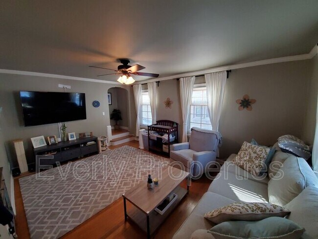 Photo - 4248 S Pine Ave