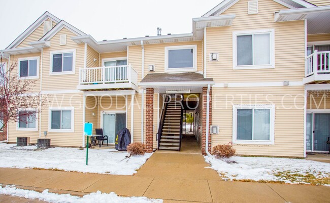 3 bedroom 2 bath condo in Waukee - 3 bedroom 2 bath condo in Waukee Unidad 44