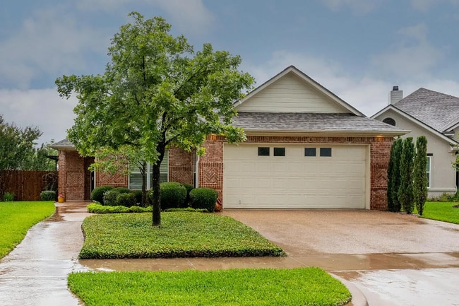 Building Photo - 1029 Windstone Dr Rental
