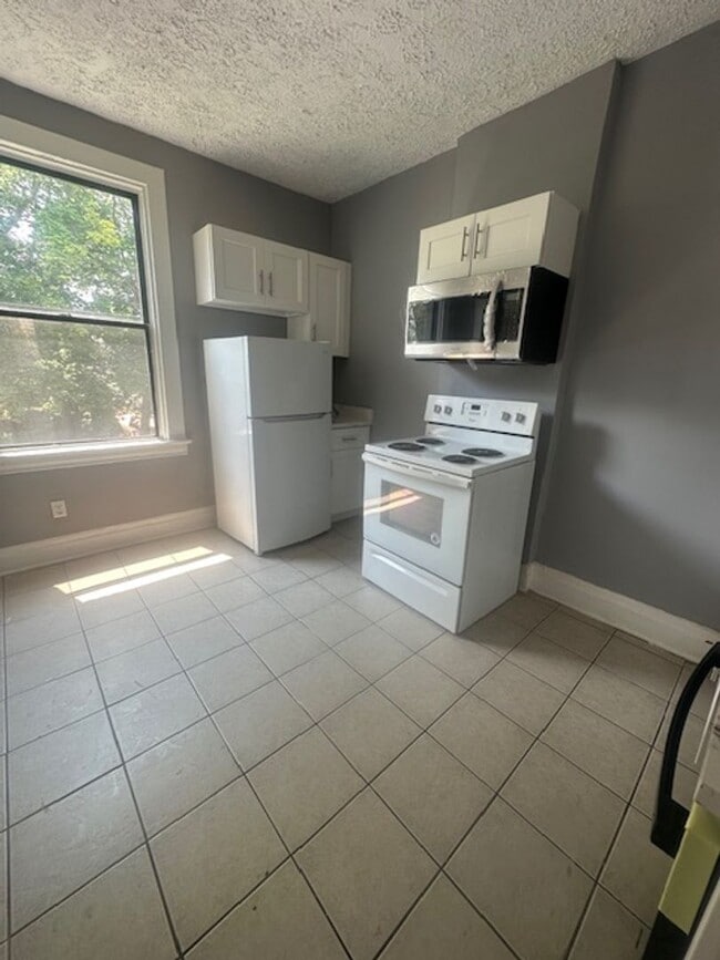 Photo - 3017 Ashlyn St Unit 3017 Ashlyn St 2
