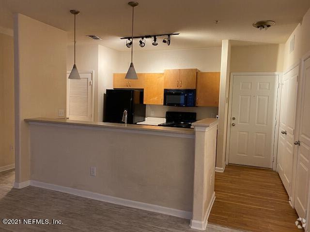 Building Photo - 8290 Gate Pkwy W Unit 1311 Rental