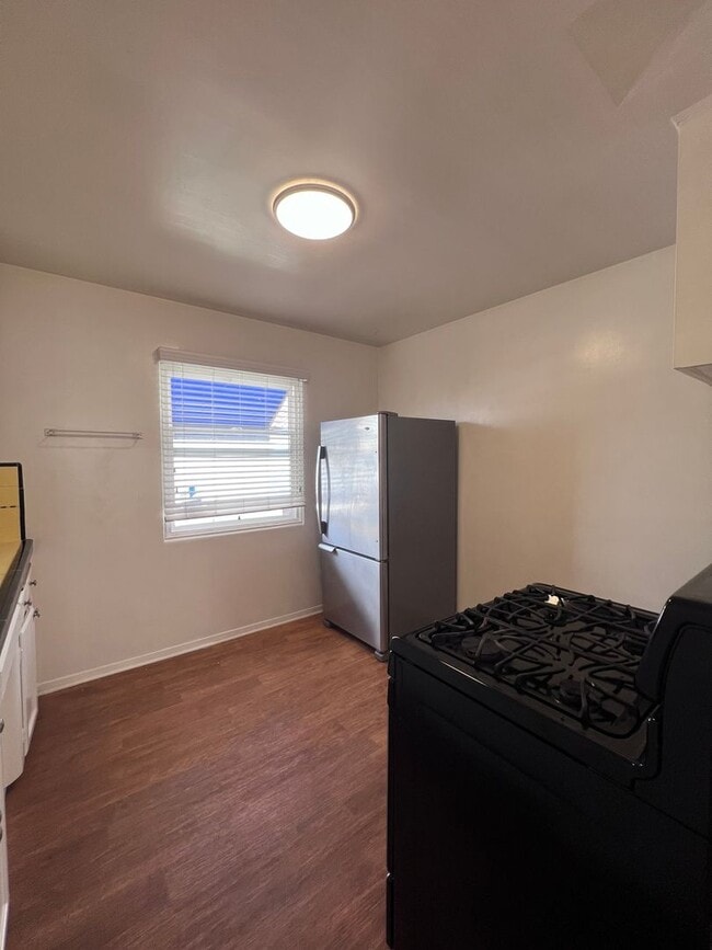 Photo - 4720-34 Wilson Ave Unidad 4726
