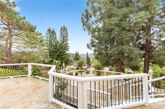 Photo - 28720 Sandhurst Way