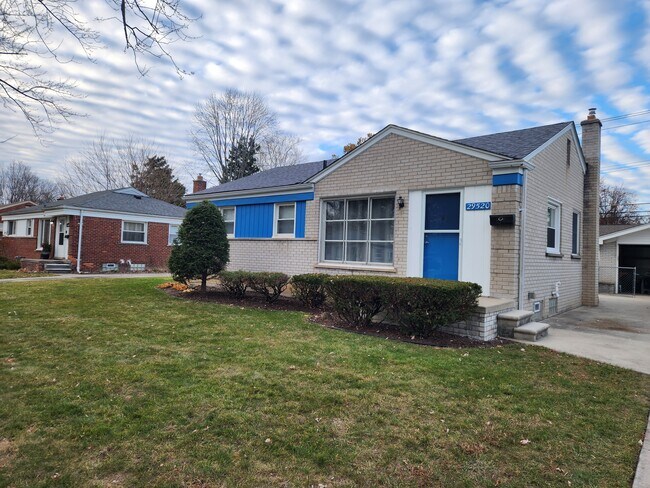 Building Photo - 29520 Minton