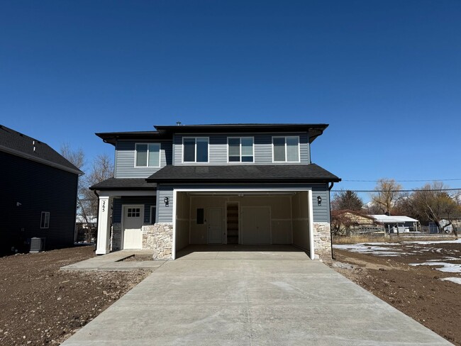 Brand New Home for Rent in Logan Utah - Brand New Home for Rent in Logan Utah