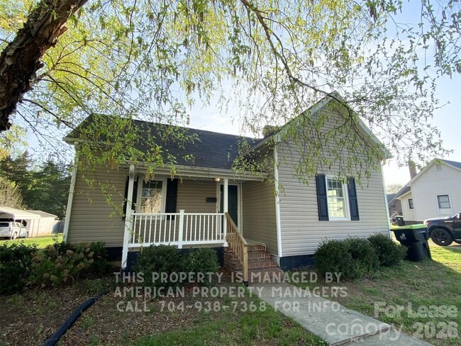 Building Photo - 214 W Church St