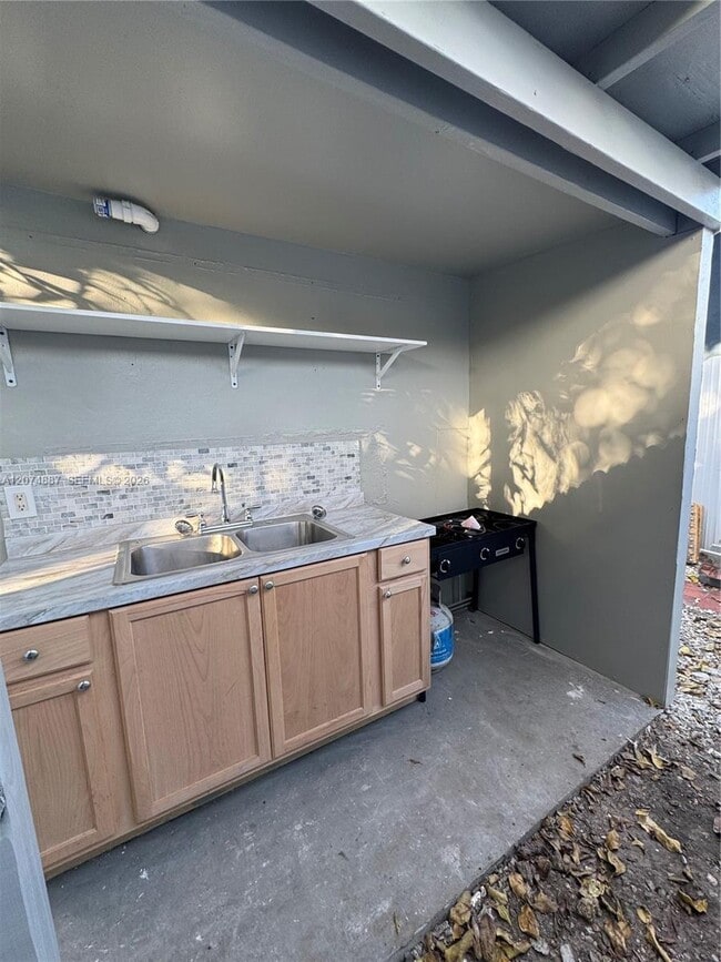 Photo - 1864 NW 27th St Unit B