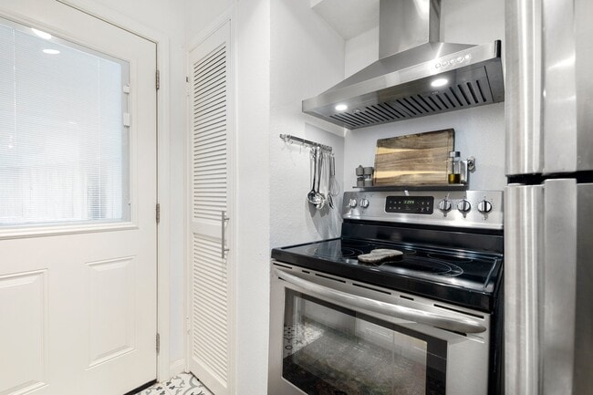 Building Photo - 1809 Stoney Brook Dr Unit True