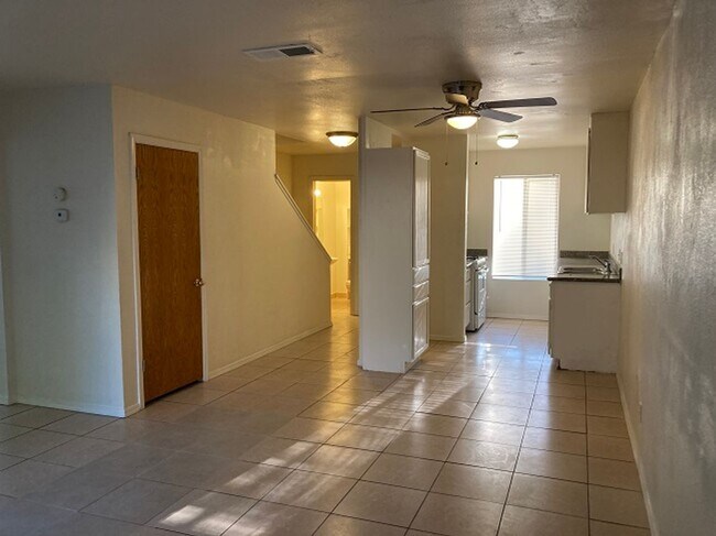 Photo - 975 Murrieta Blvd Unit 975 Murrieta Blvd 29