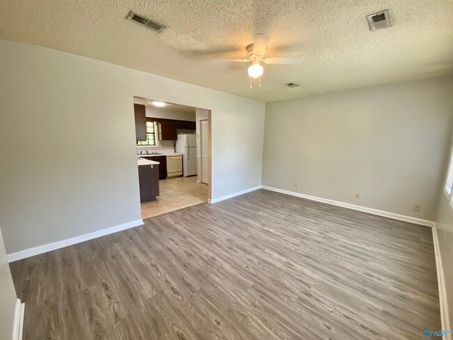 Photo - 14003 SW Wyandotte Dr