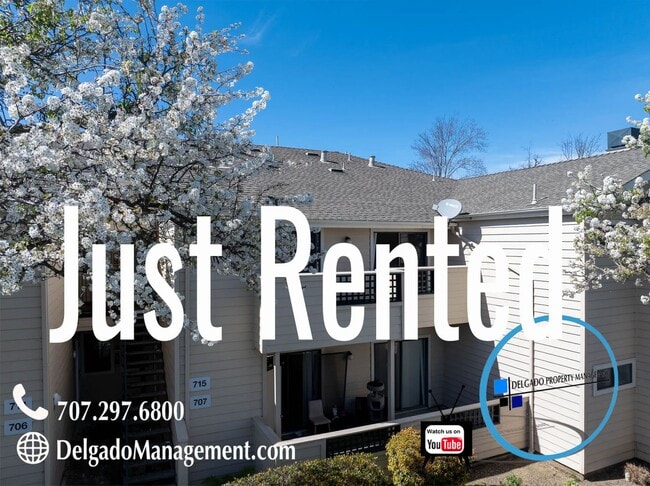 Building Photo - Glen Cove! Large one bedroom Unit 715