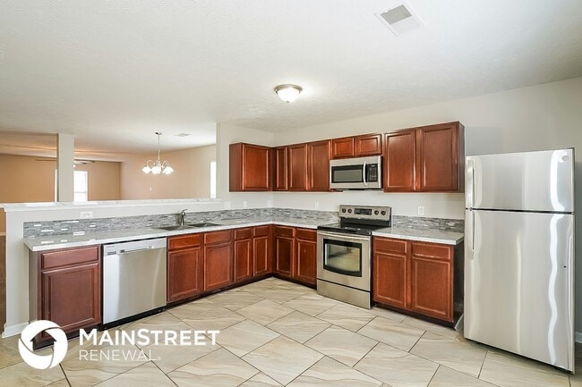 Photo - 2815 Creekbend Dr