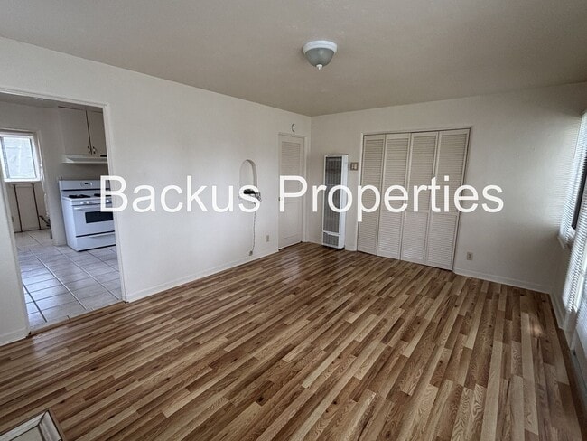 Photo - 249 Geil St Unit A