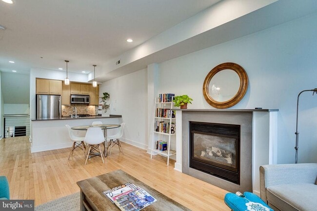 Photo - 1830 11th St NW Unidad 1