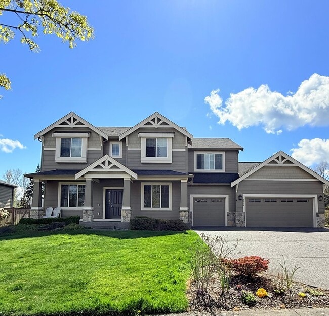 Building Photo - Spacious 4-Bedroom Home in Brier with AC