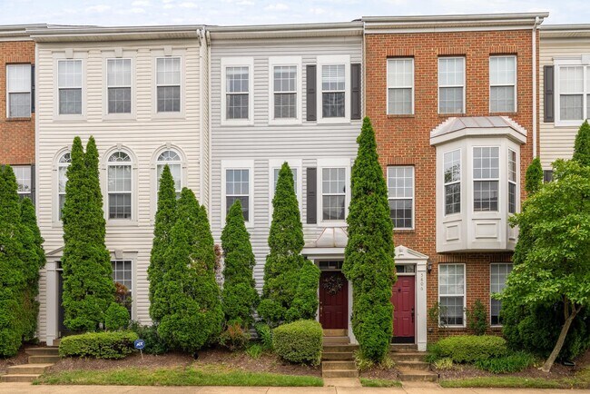 Building Photo - 5804 Summers Grove Rd Rental