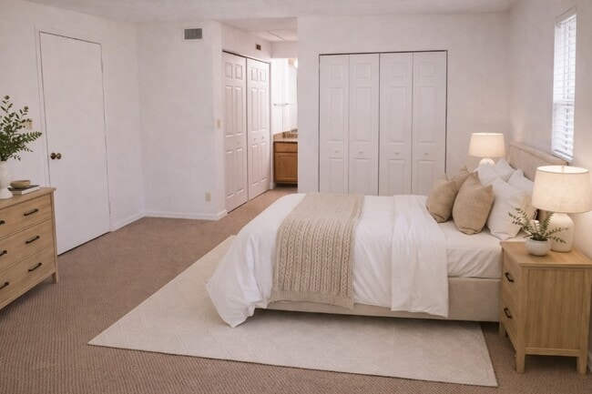 Photo - 721 Lyons Rd Unit 721 Lyons Rd