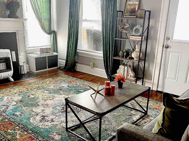 511 2nd St Unit 4