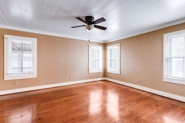 Photo - 201 S Orange St