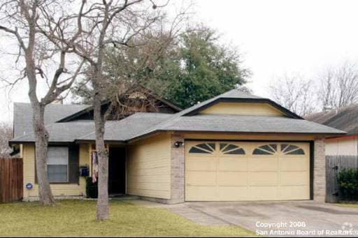 Building Photo - 7268 Hardesty- Rental