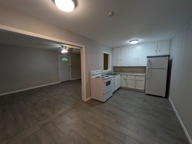 Photo - 2306 Butler Dr
