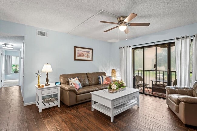 Photo - 3232 Lake Pine Way E Unit H2