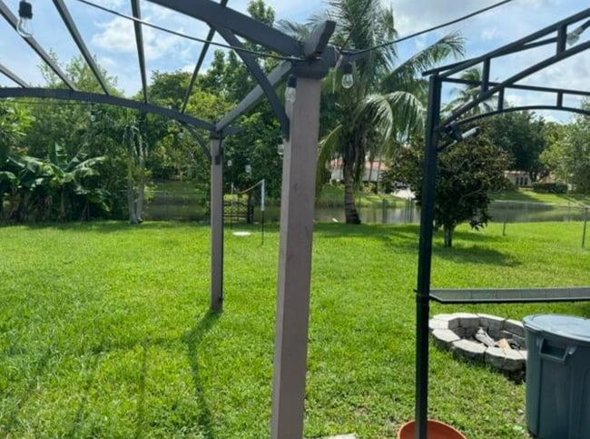 Photo - 700 NW 48th Ave