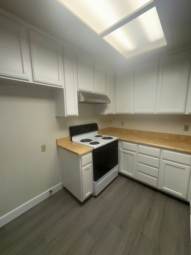 Photo - Cute 2 Bedroom