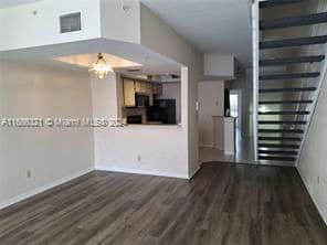 735 SW 148th Ave