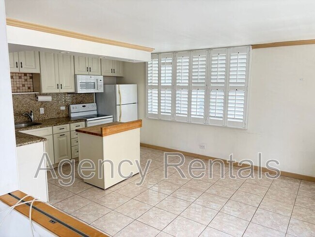 Photo - 2345 Ala Wai Blvd Unit Fairway Villa