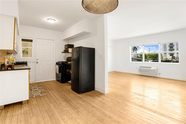 Photo - 8080 Tatum Waterway Dr